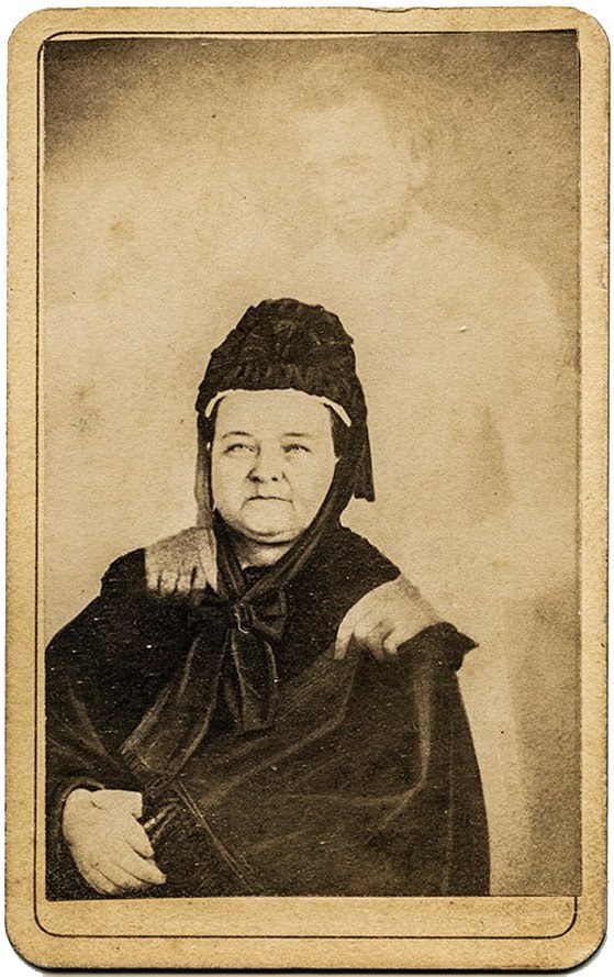 Heritage Workshop Series: Spirit Photography