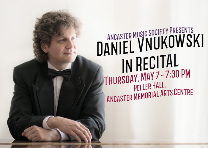 Daniel Vnukowski in Recital
